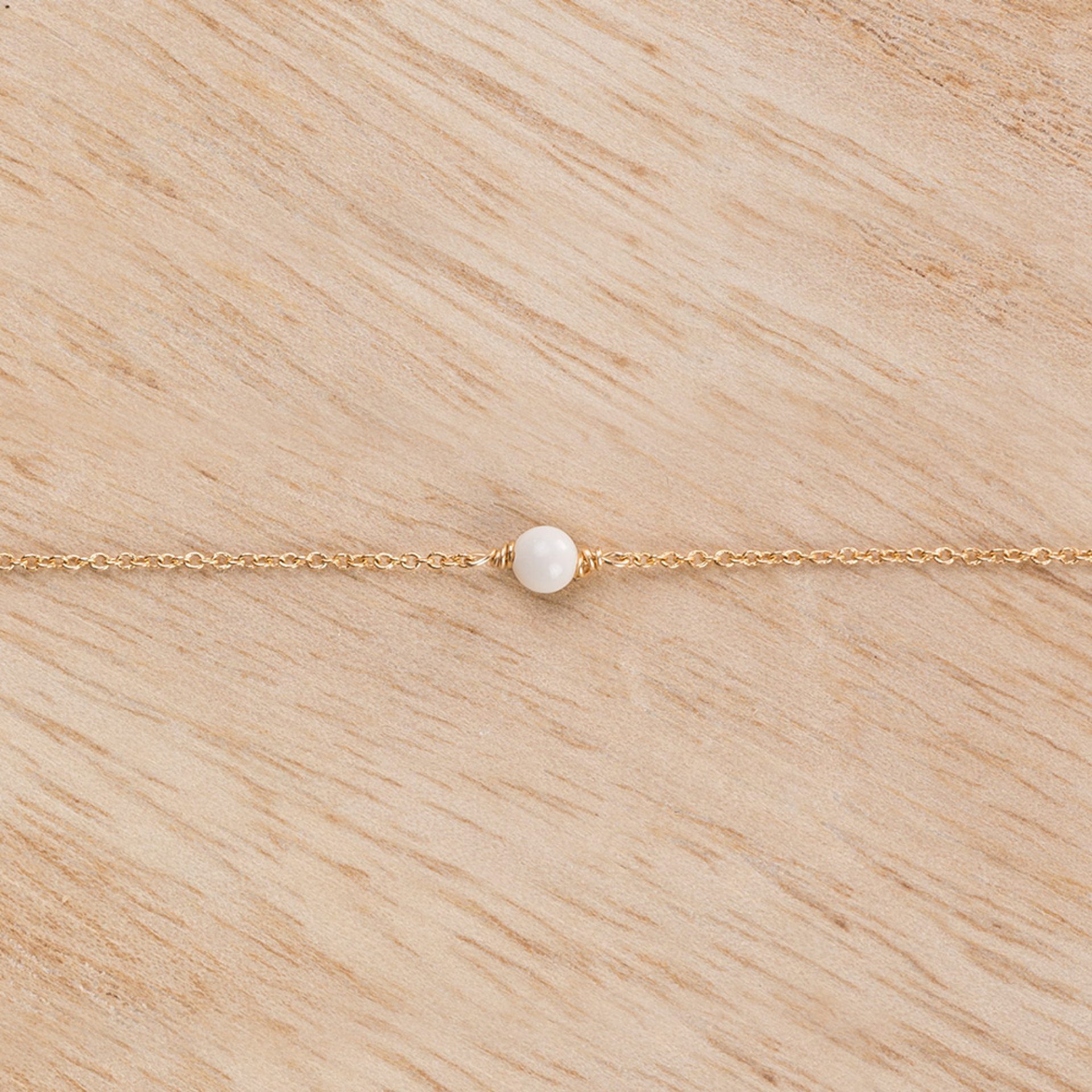 Muttermilch-Armkette-Perle-aus-Muttermilch-filigraner-Schmuck
