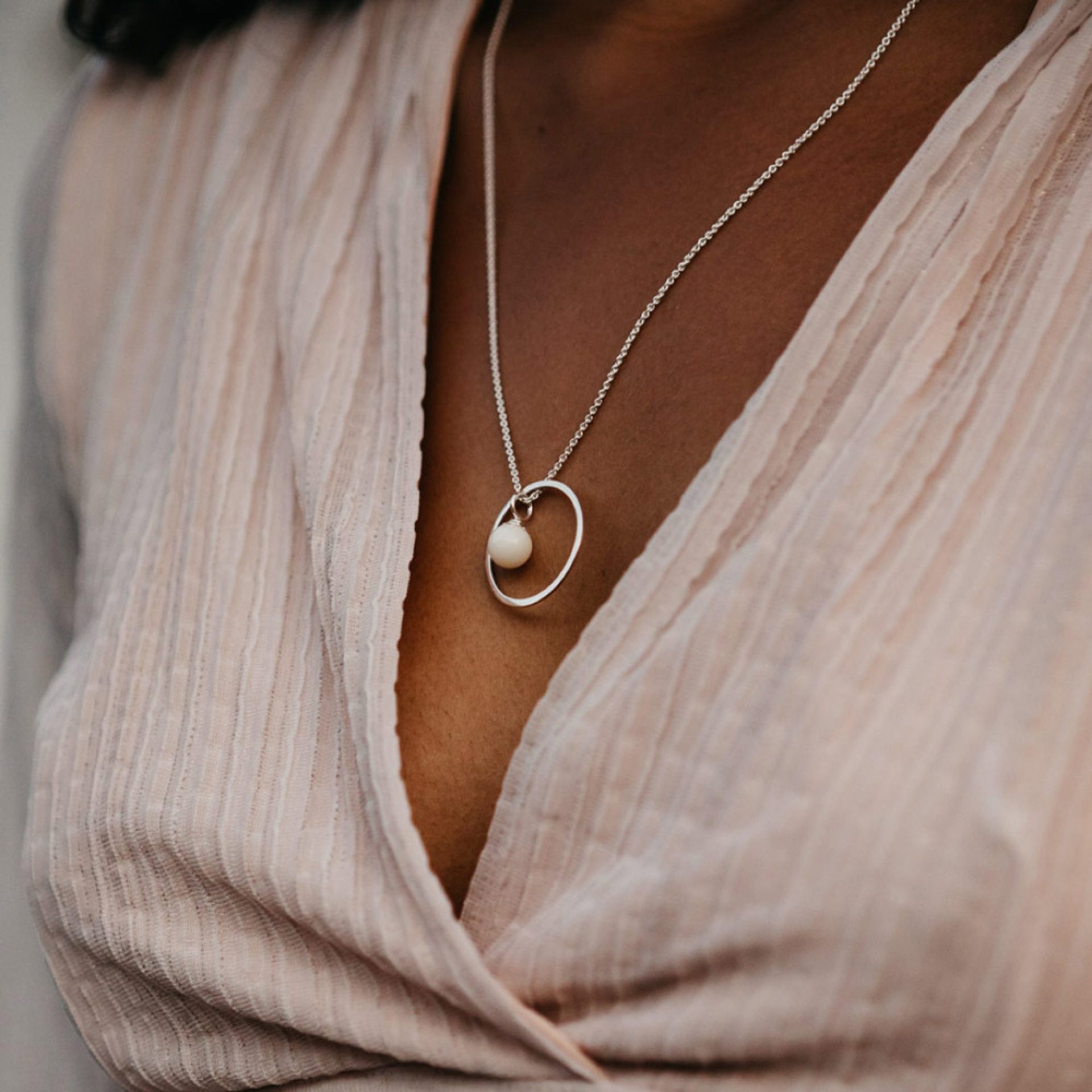 Muttermilchkette-Leilani-Echtgold-Schmuck-Silberschmuck-Muttermilchschmuck