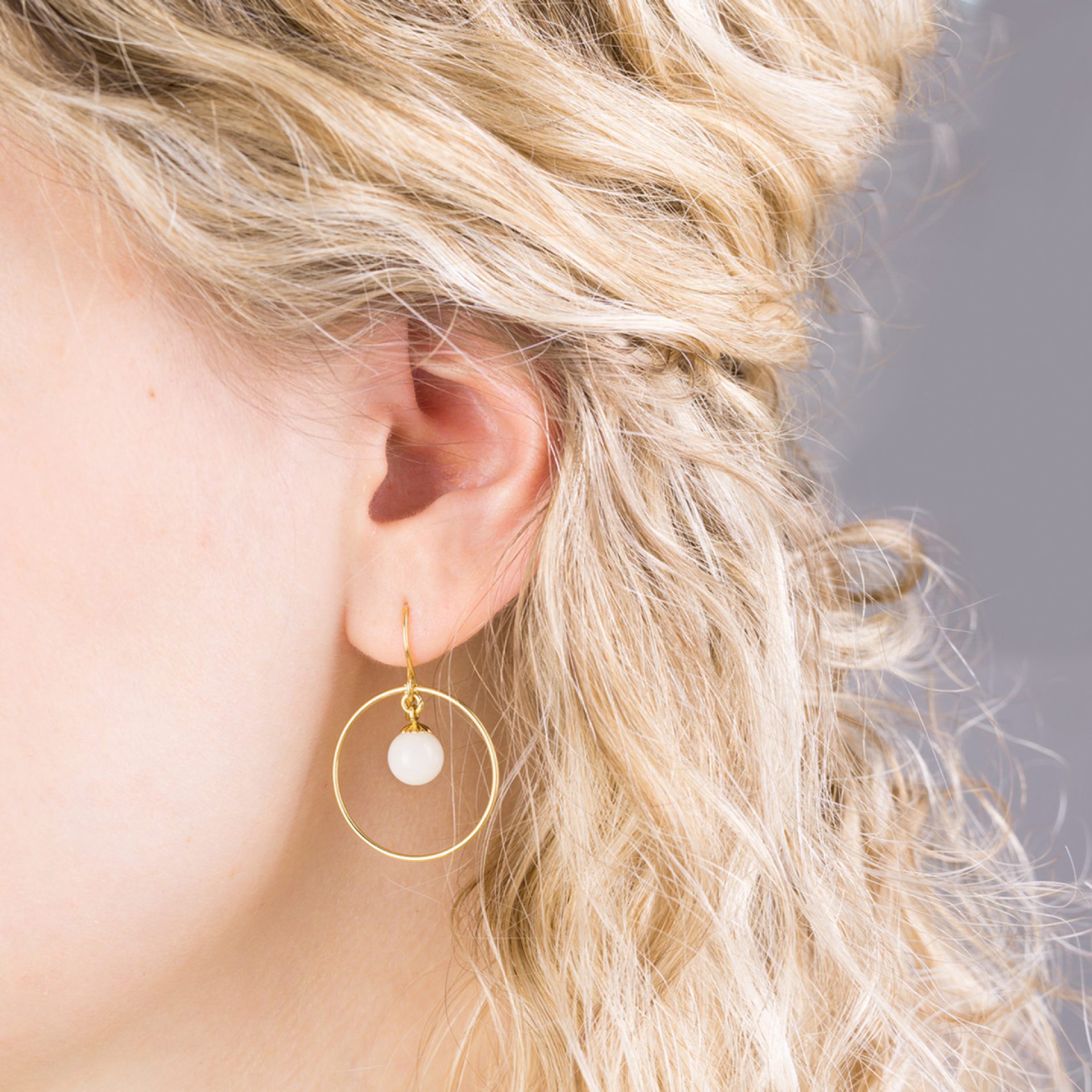 Ohrringe-Muttermilchperle-Muttermilch-Ohrschmuck-Lenja-Gold-Silber