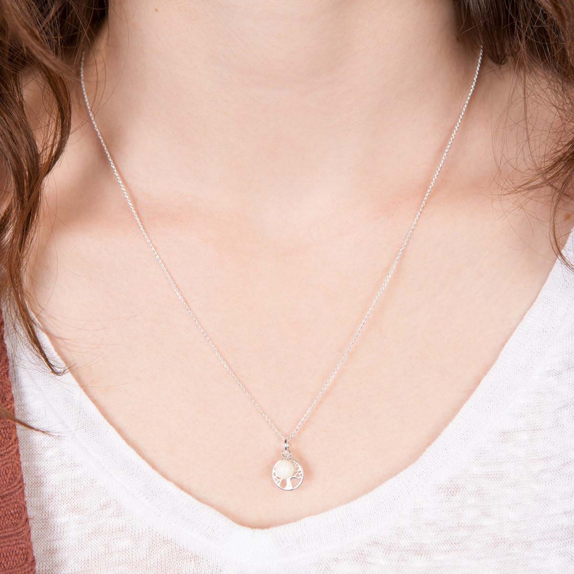 Personalisierter Schmuck für Mütter mit Lebensbaum MuttermilchperleEvie Halskette Silberschmuck