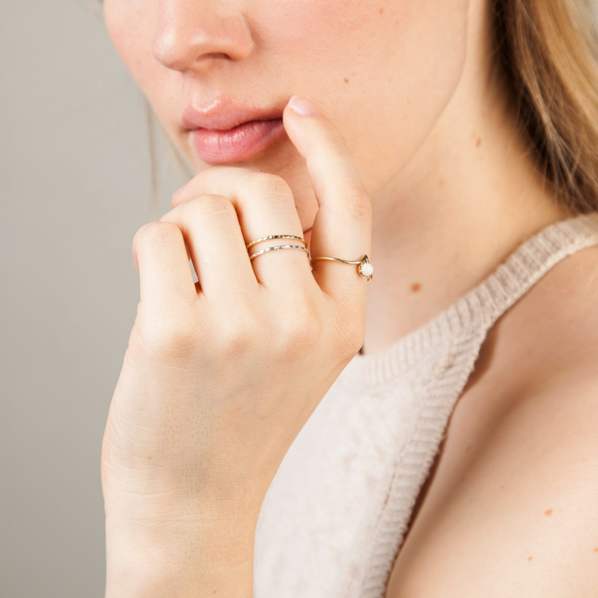 Ring aus Muttermilch Ella Perle filigraner geschwungener Ring
