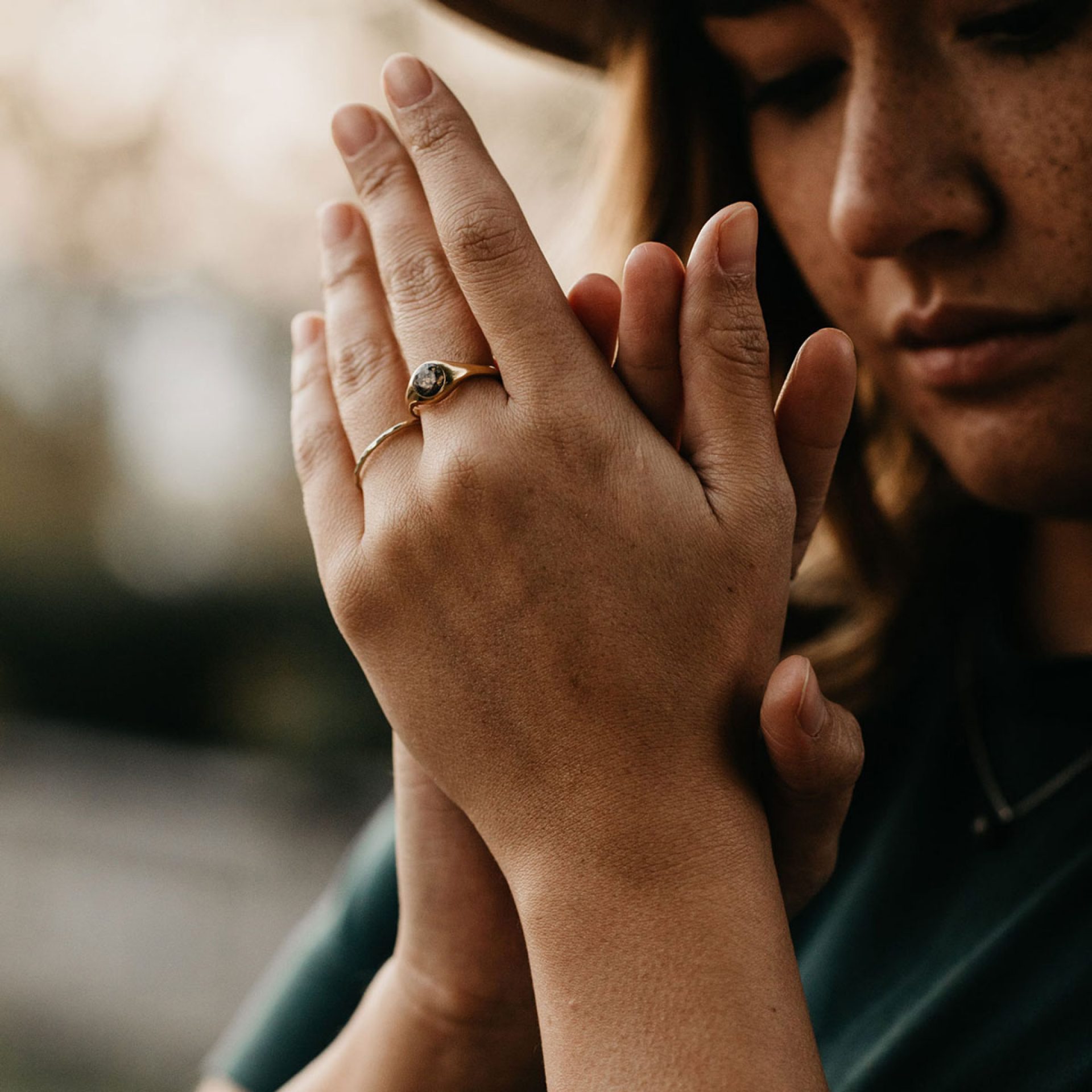 Kremationsschmuck Ring Asche Haar Verstorbener Mensch Tier