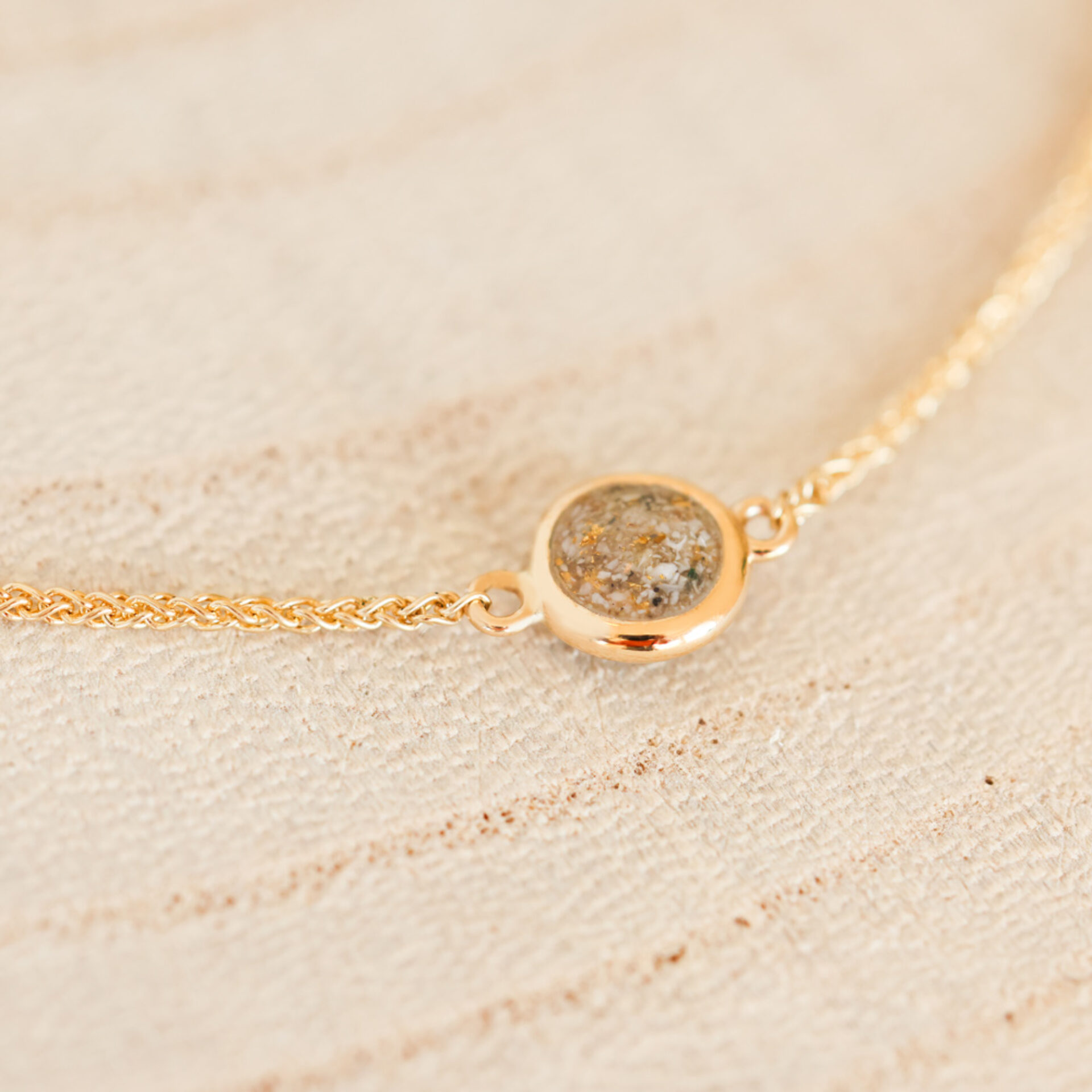 Armkette Ayla Ascheschmuck Haarschmuck Gold